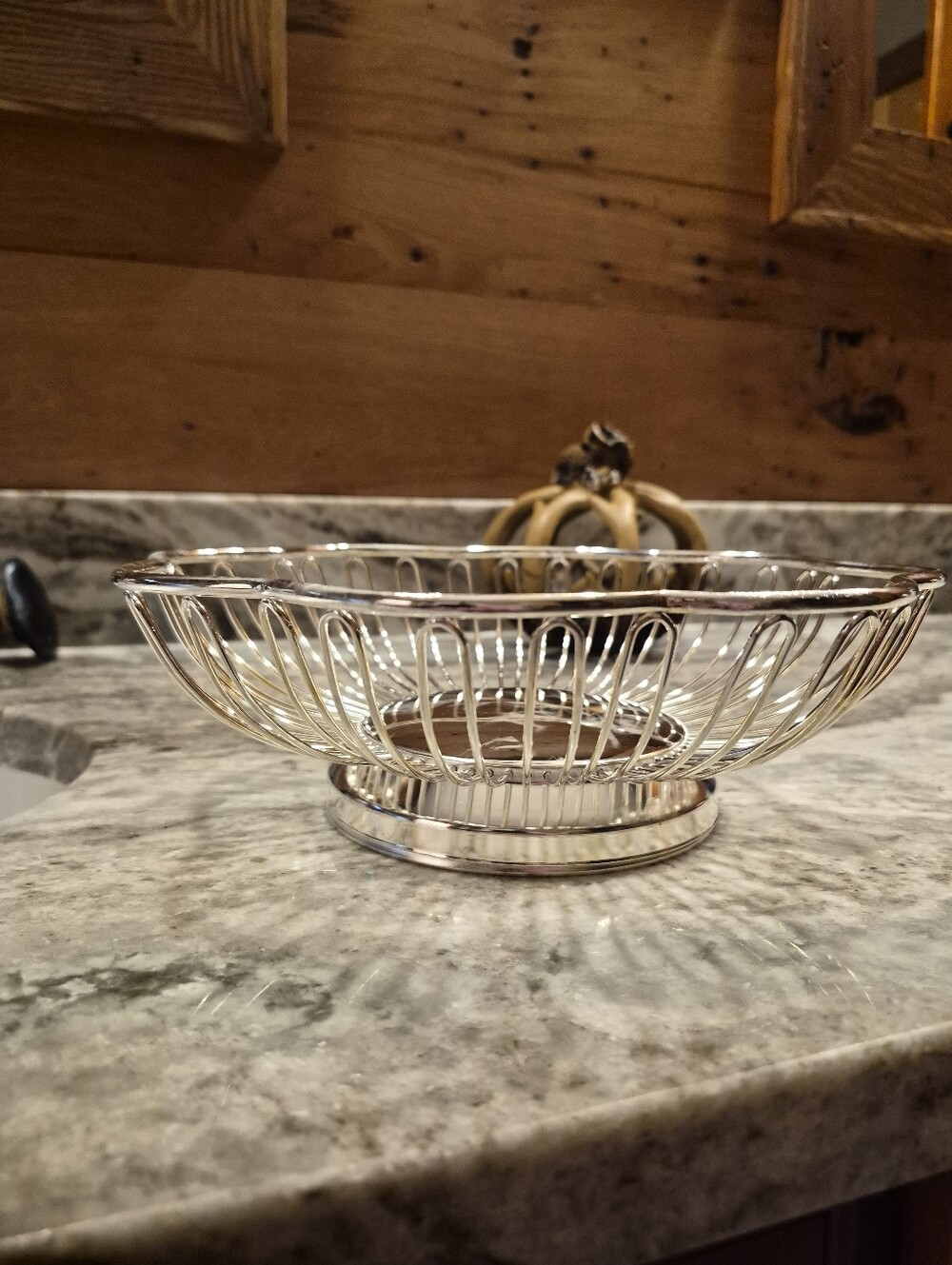 International Silver Co New Oldstock Wire Basket MINT Condition